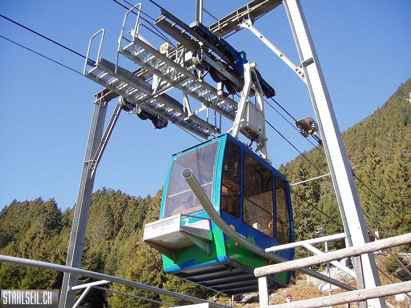 k-PB190090.JPG